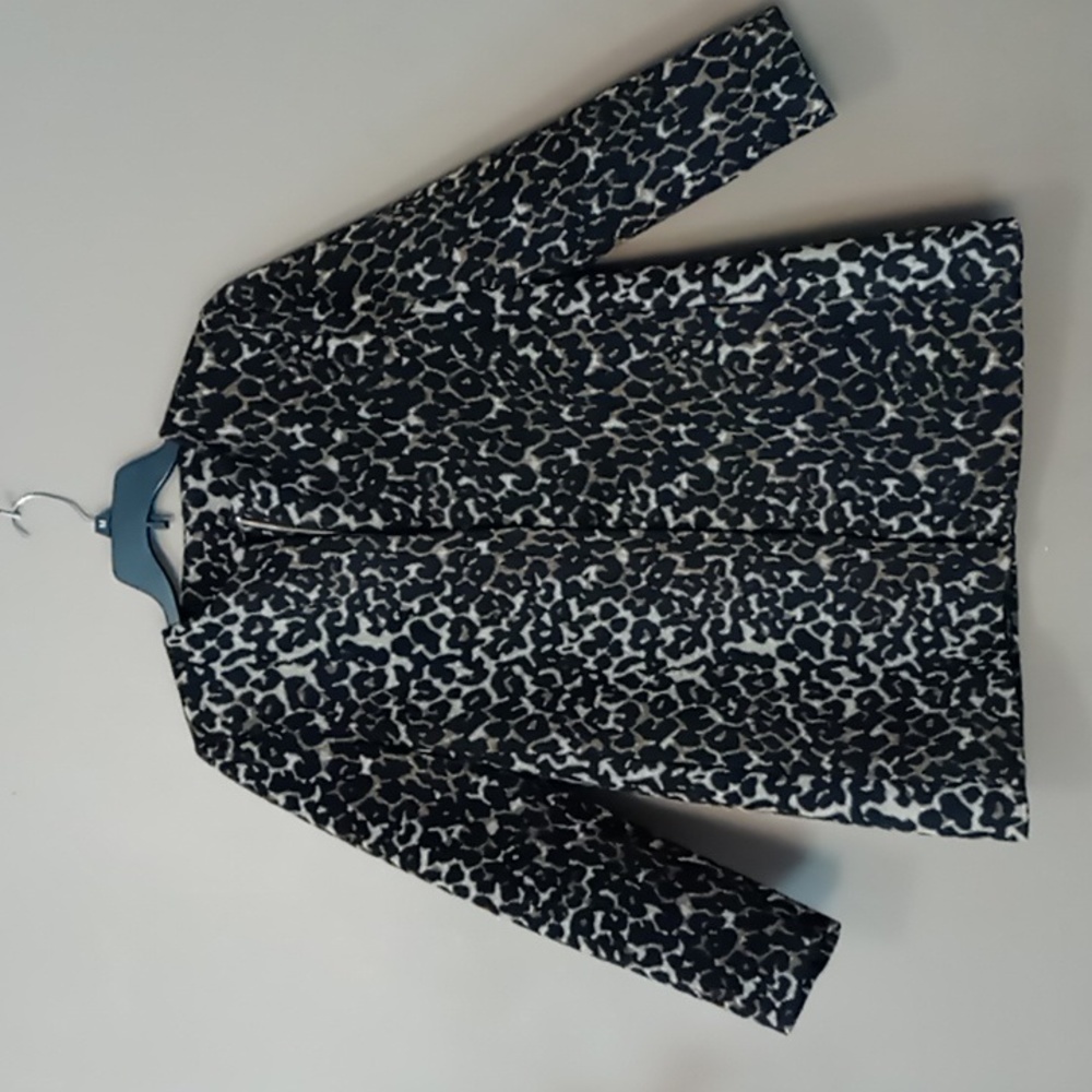 Nine West Full Zip Animal Print Jacket w Lining L